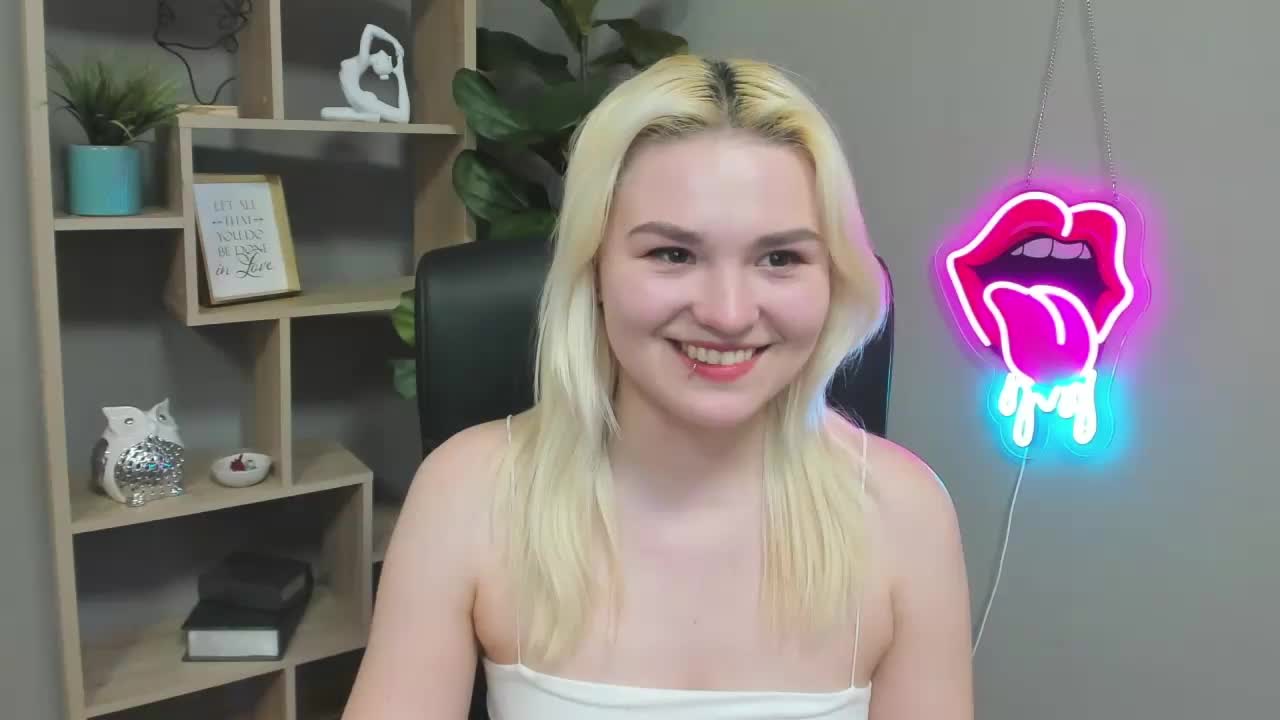 SweetLilyxo Приват Записи 2026-04-11