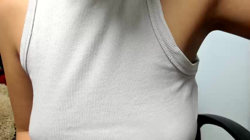 sassytiff Приват Записи 2026-04-12