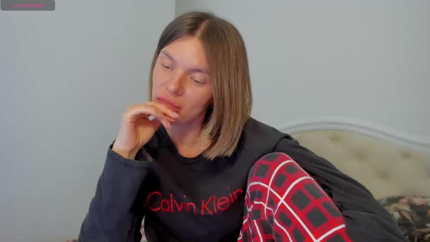 lallie_ Приват Записи 2026-04-12