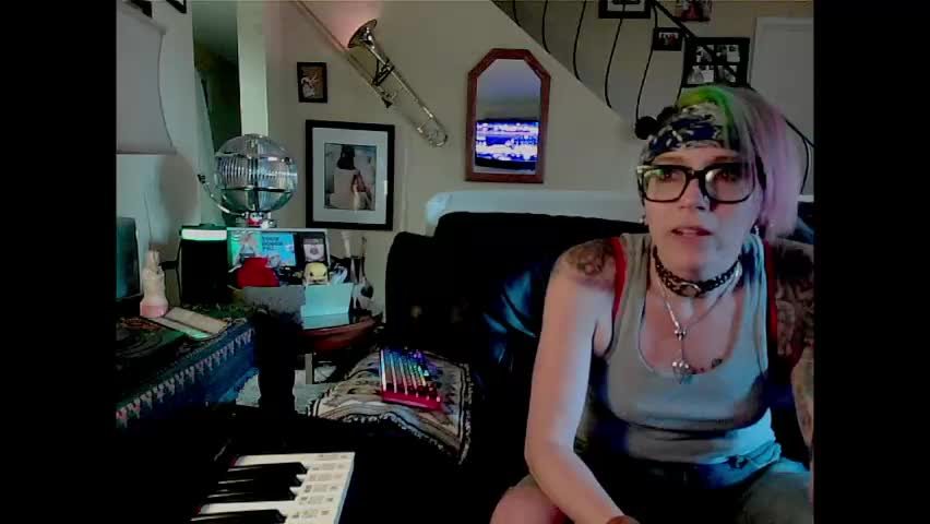 juneafterhours Приват Записи 2026-04-12