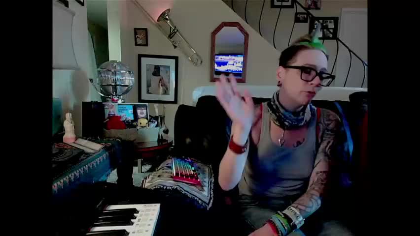 juneafterhours Приват Записи 2026-04-12