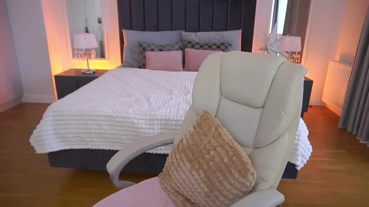 CozyMell Приват Записи 2026-04-12