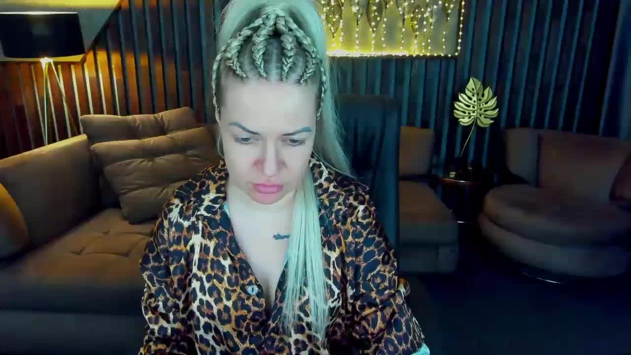 AnnaSnow Приват Записи 2026-04-12