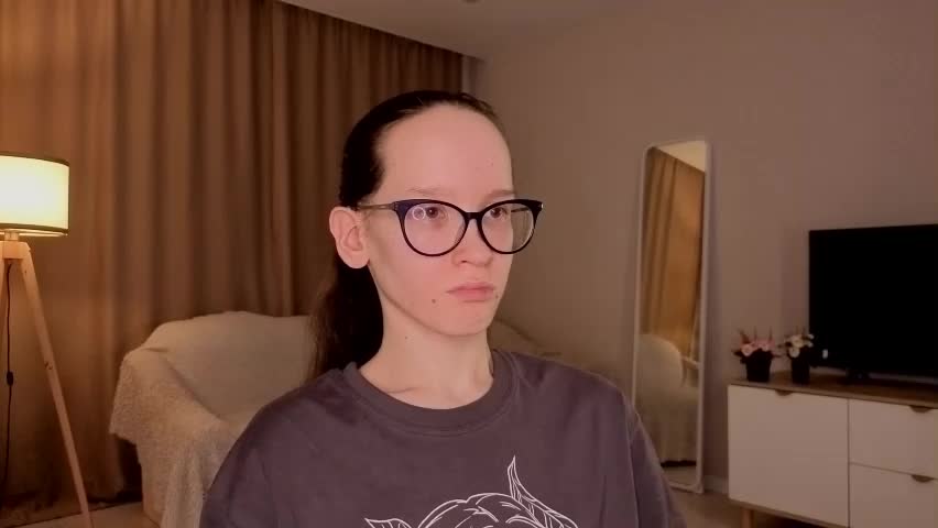 lynettebails Приват Записи 2026-04-13