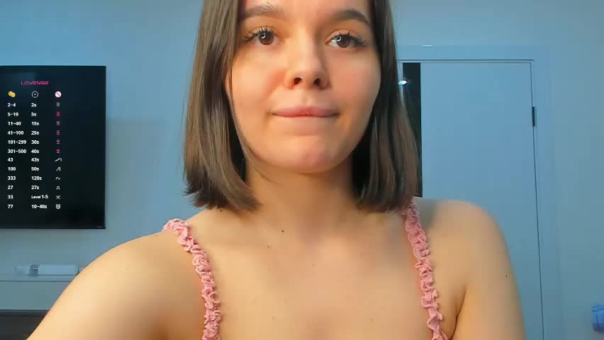 heyim_laura Приват Записи 2026-04-13