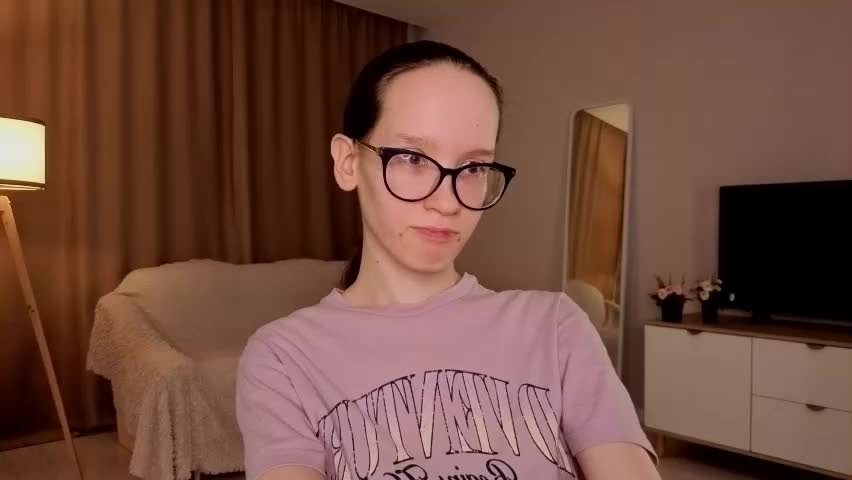 lynettebails Приват Записи 2026-04-13