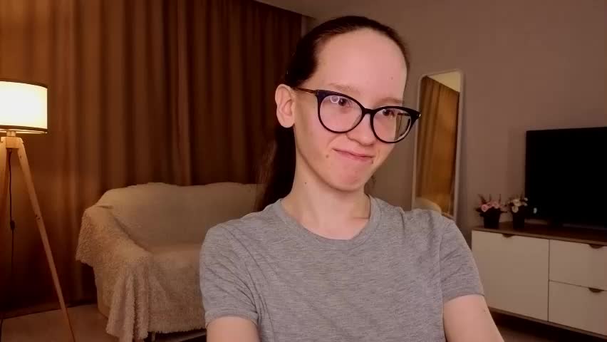 lynettebails Приват Записи 2026-04-13