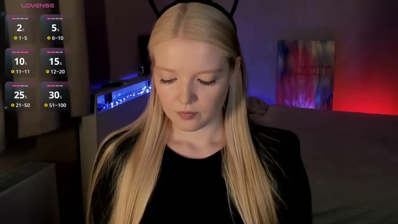 LadyLoveA Приват Записи 2026-04-15