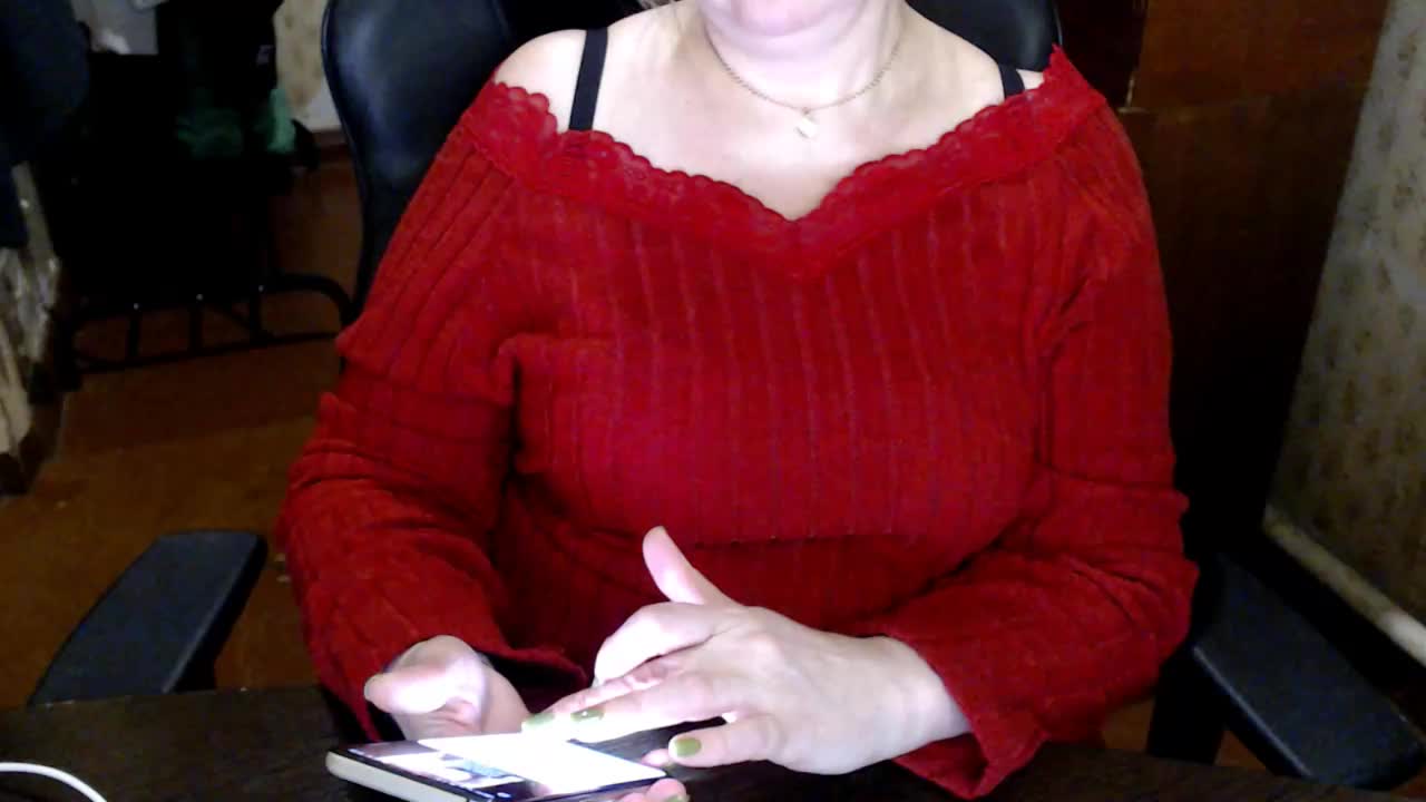 Alisa1917 Приват Записи 2026-04-15