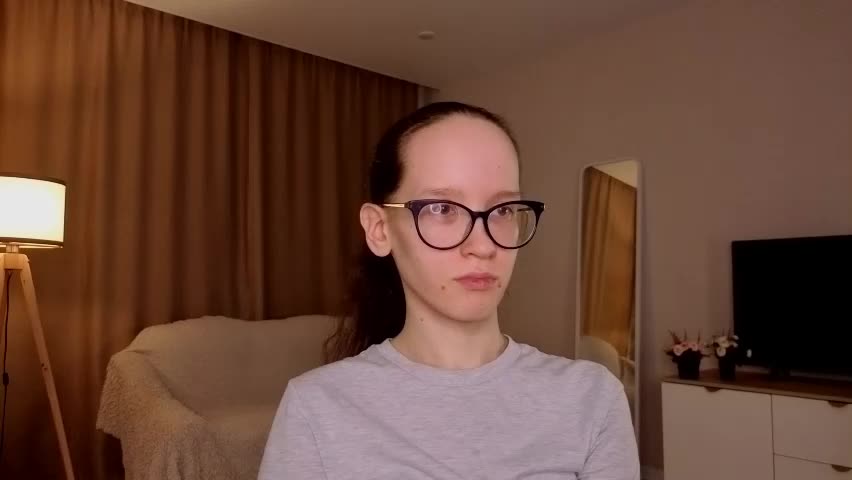 lynettebails Приват Записи 2026-04-15