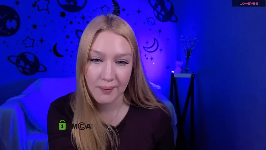 playful_sophie Приват Записи 2026-04-15