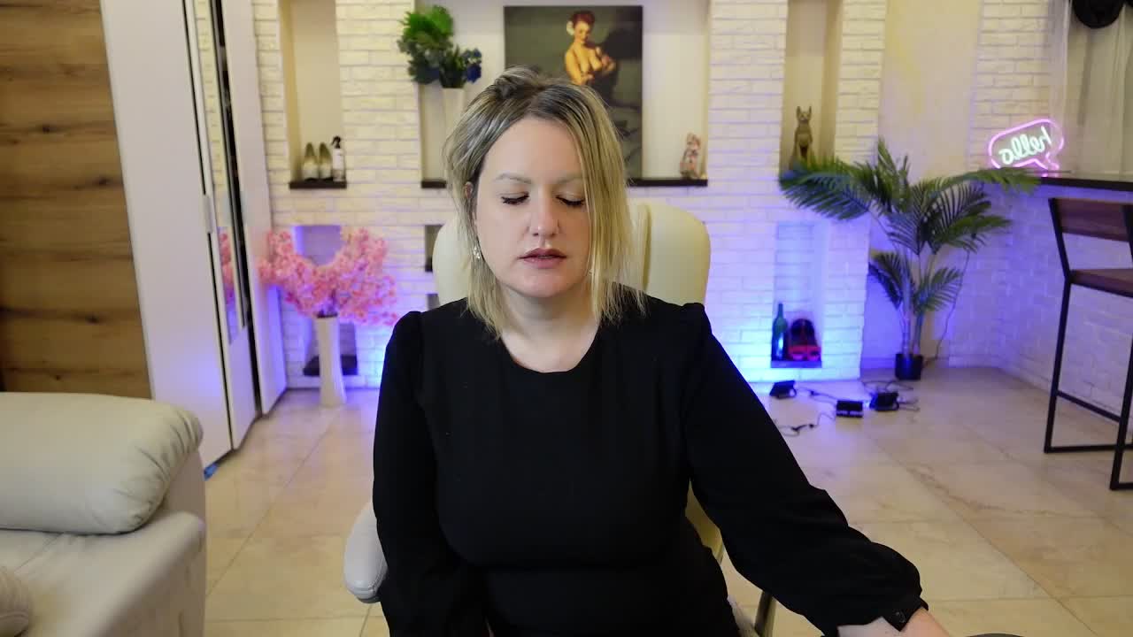 MariemLui Приват Записи 2026-04-15