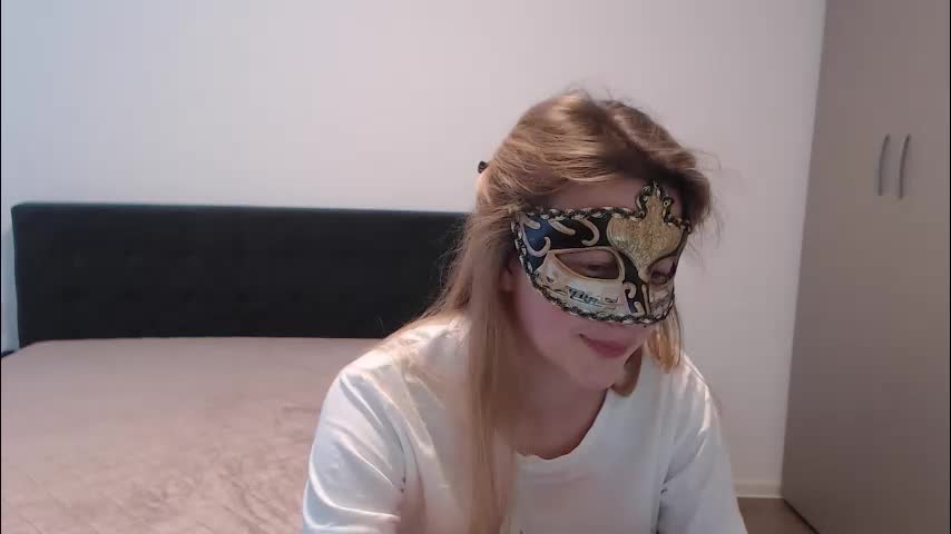 mysterygirl2023 Приват Записи 2026-04-16