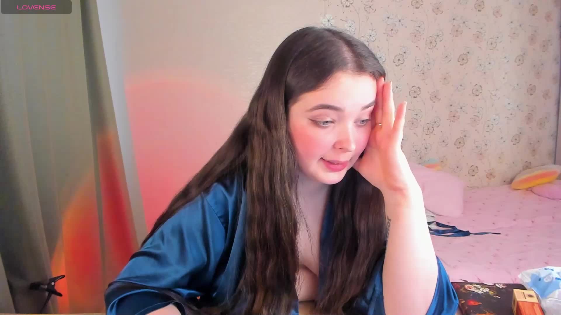 Alicenextdoor Приват Записи 2026-04-17