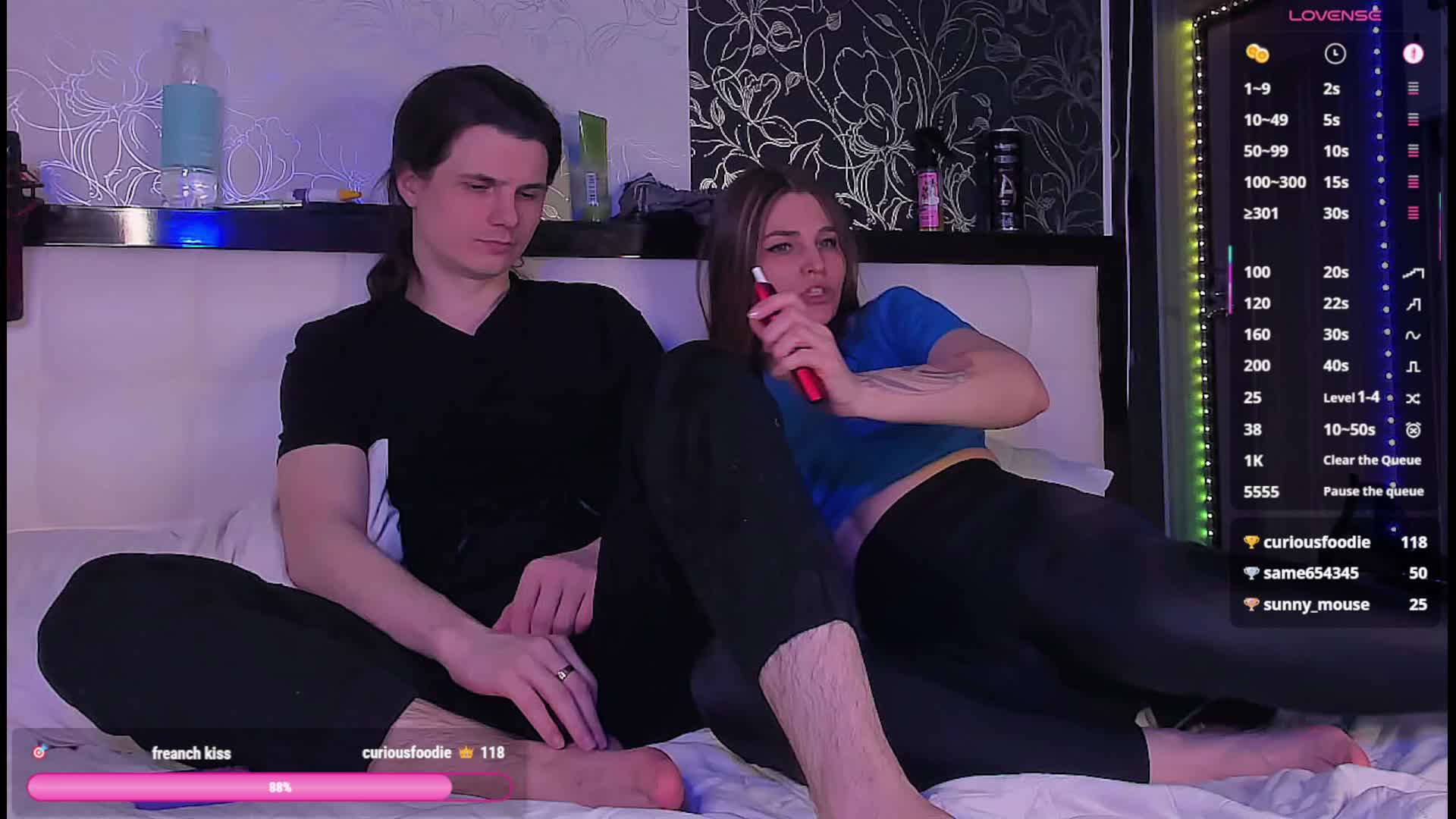 QueenAfina Приват Записи 2026-04-17