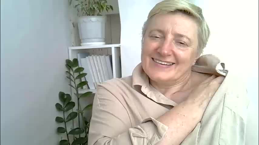 vea_motty Приват Записи 2026-04-17