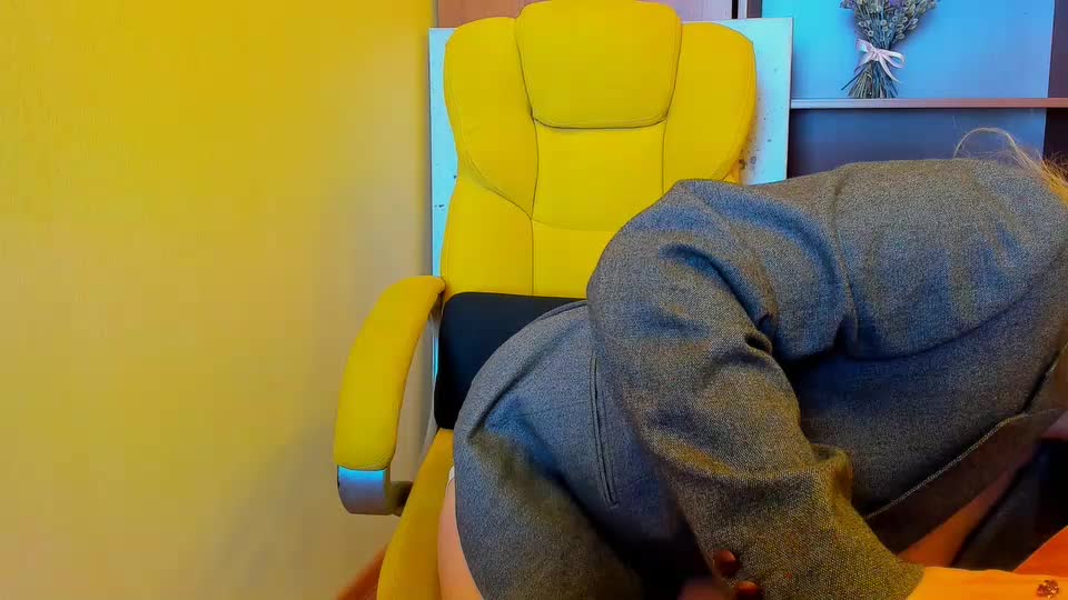 AvaQueen Приват Записи 2026-04-17