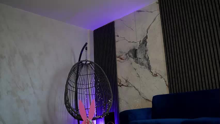 rachelravee Приват Записи 2026-04-17