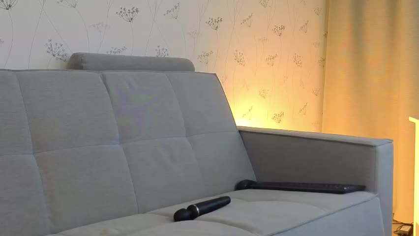 maureencoombs Приват Записи 2026-04-17