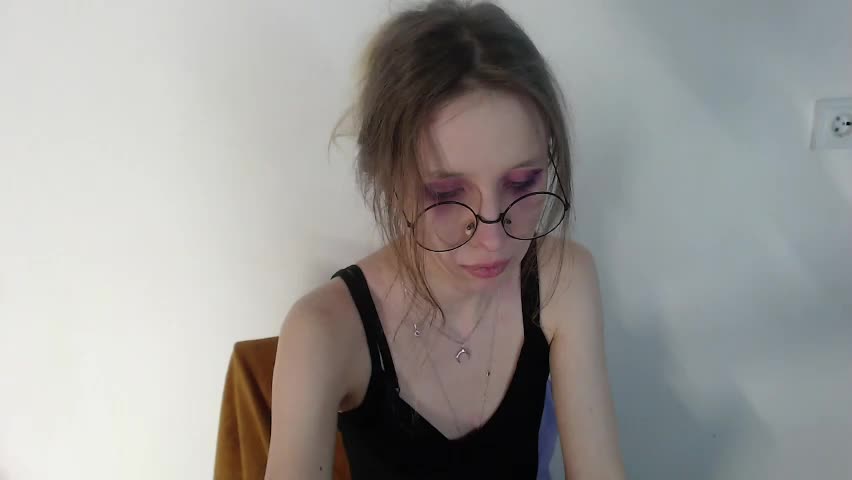 _hanna_moon_ Приват Записи 2026-04-17