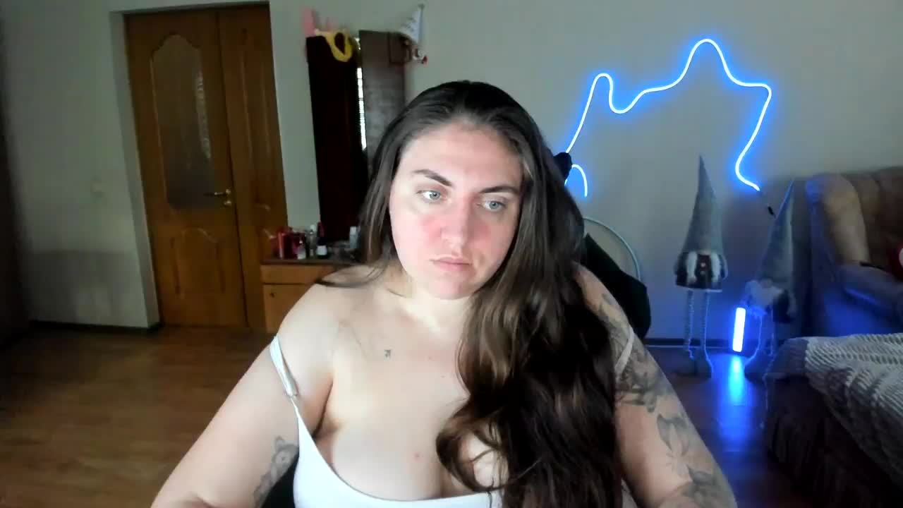 UkraineGirl Приват Записи 2026-04-18