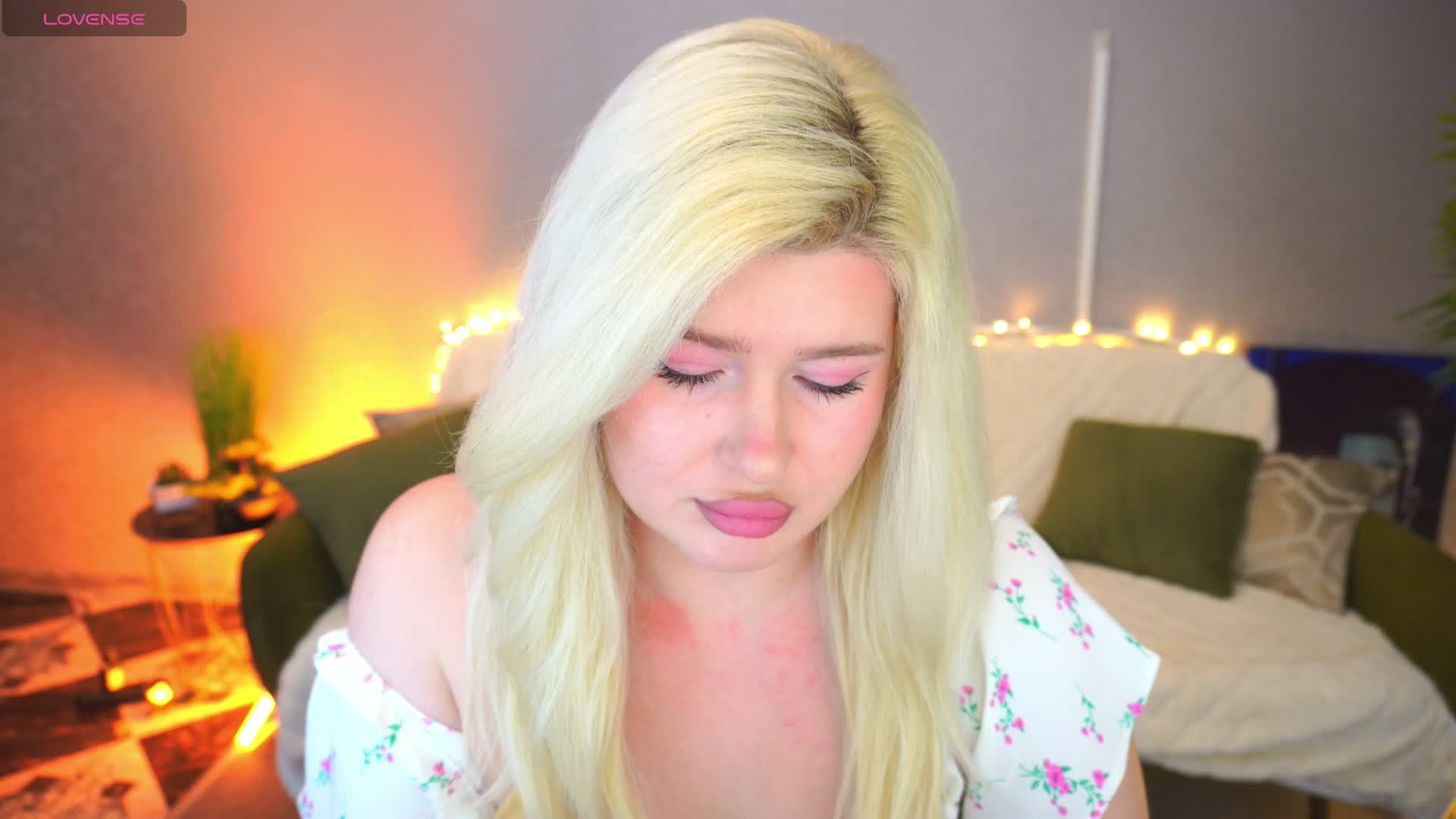 AnoraJoy Приват Записи 2026-04-18