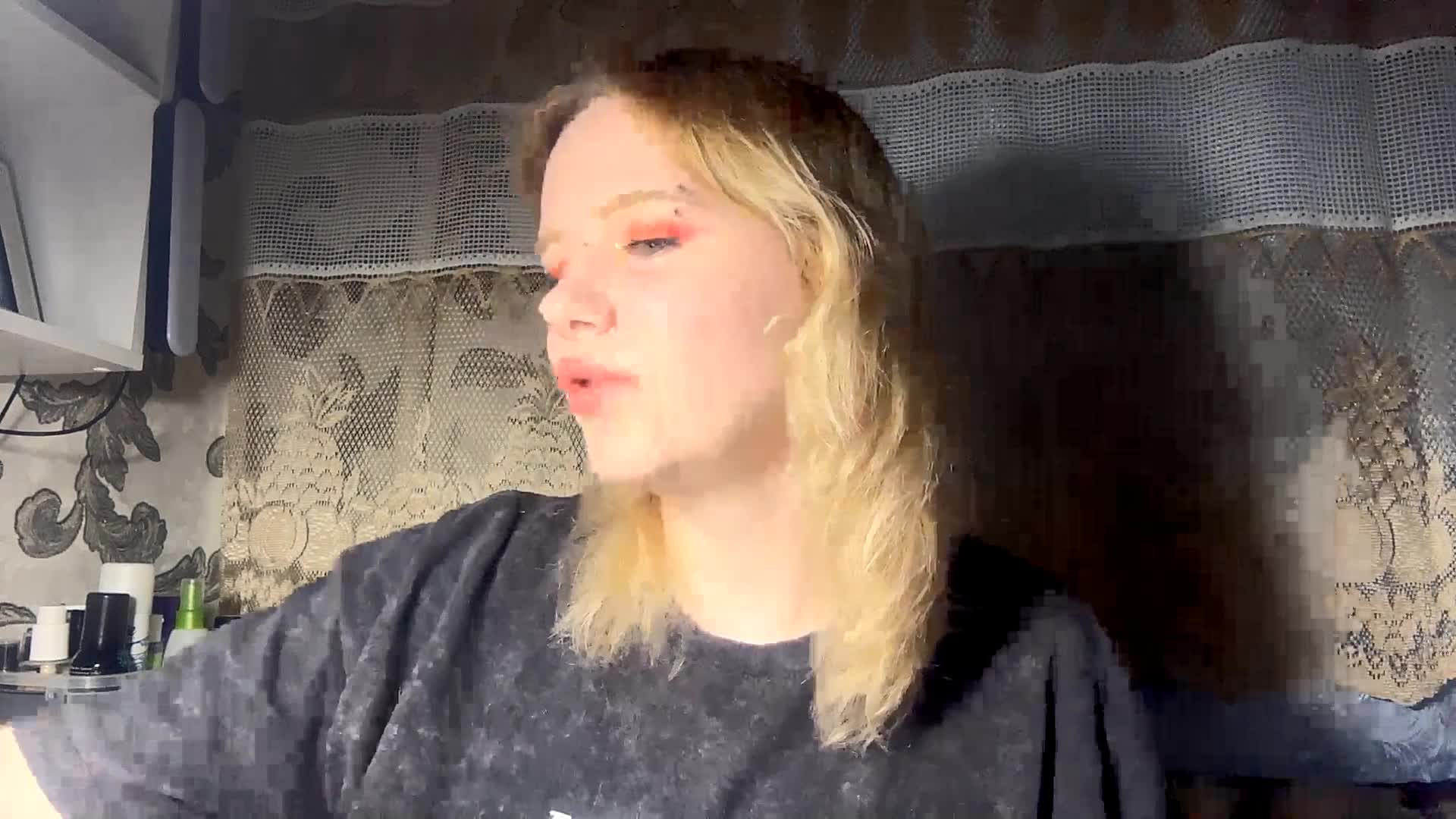 LaelVeller Приват Записи 2026-04-18