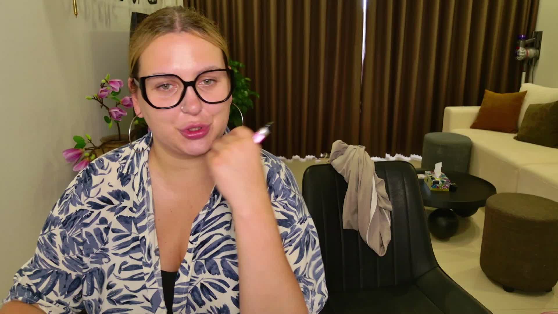 dreamteamgirls Приват Записи 2026-04-18