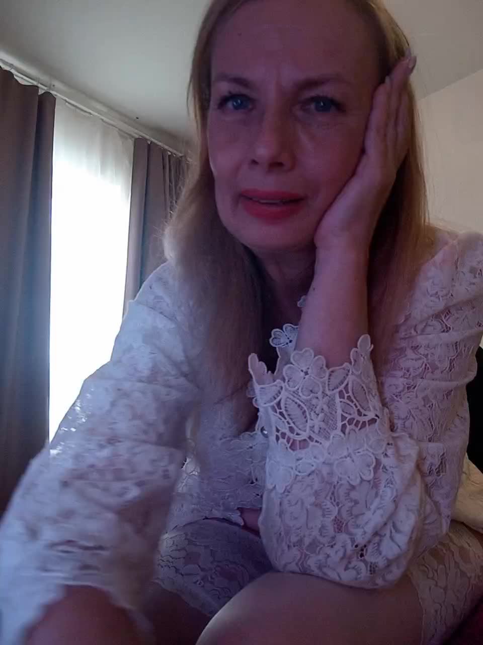 ShiningMILF Приват Записи 2026-04-18