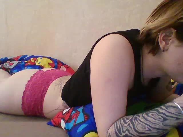 Hotredhead01 Приват Записи 2026-04-19