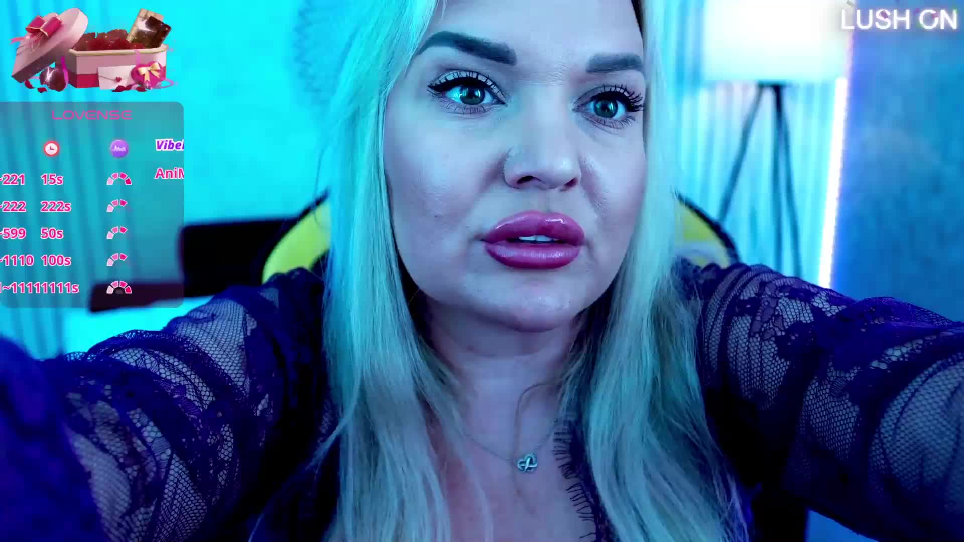 AmelyLoveme Приват Записи 2026-04-19