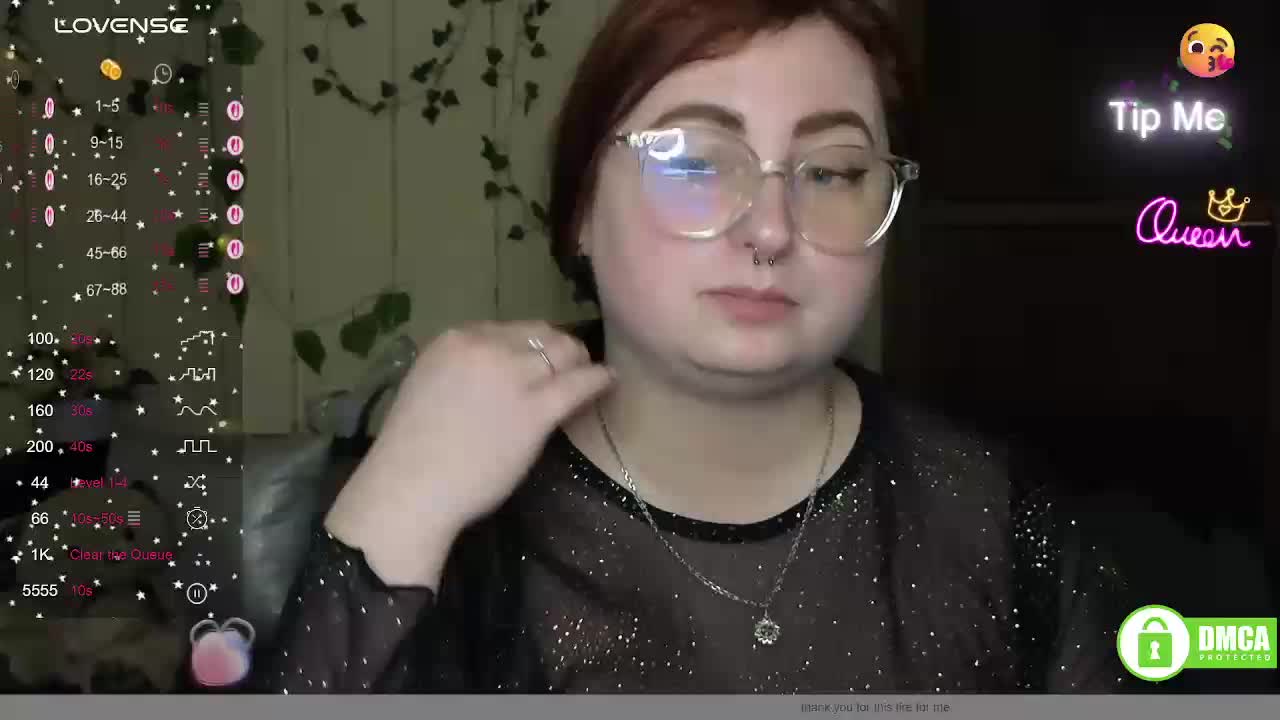 Aliciaredluv Приват Записи 2026-04-20