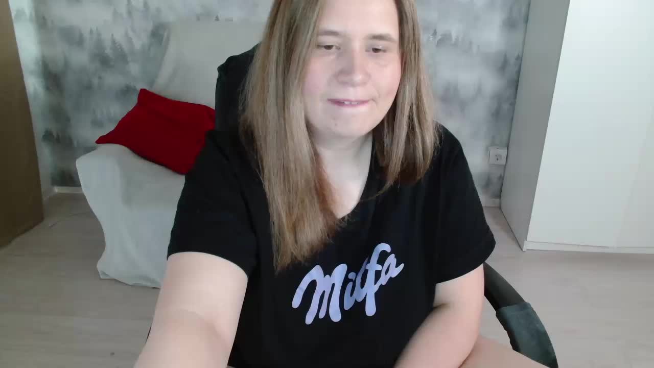 AdelinaLawson Приват Записи 2026-04-20