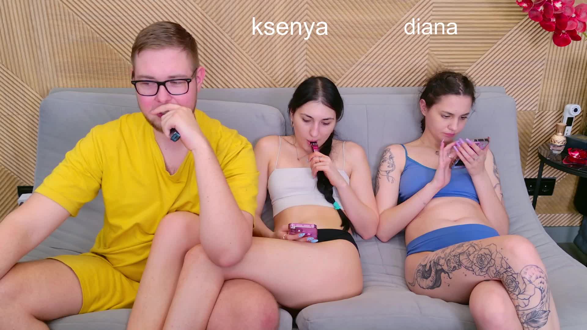 WebcamSlut Приват Записи 2026-04-20