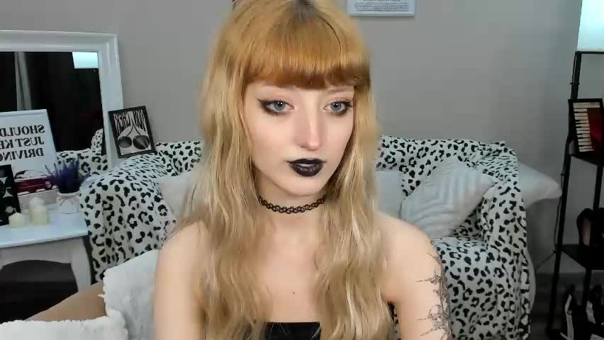 mistymarlow Приват Записи 2026-04-21