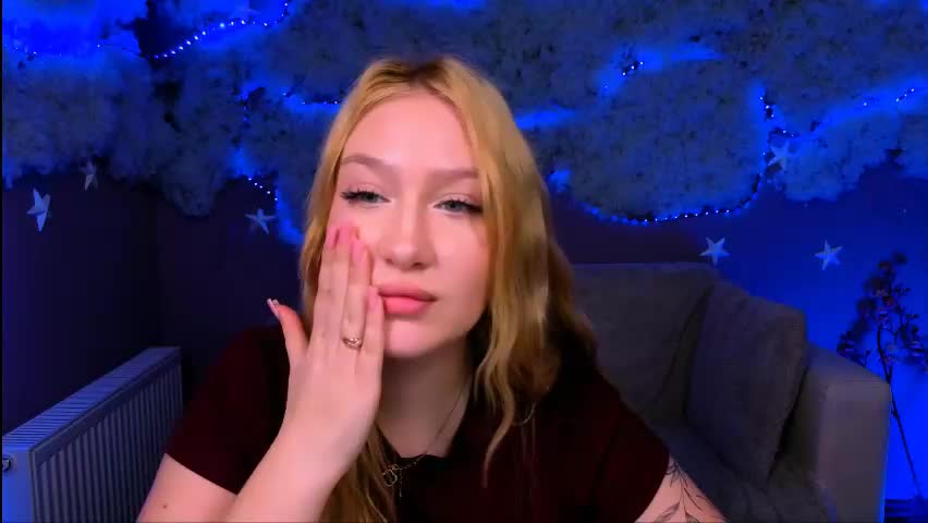 playful_sophie Приват Записи 2026-04-21