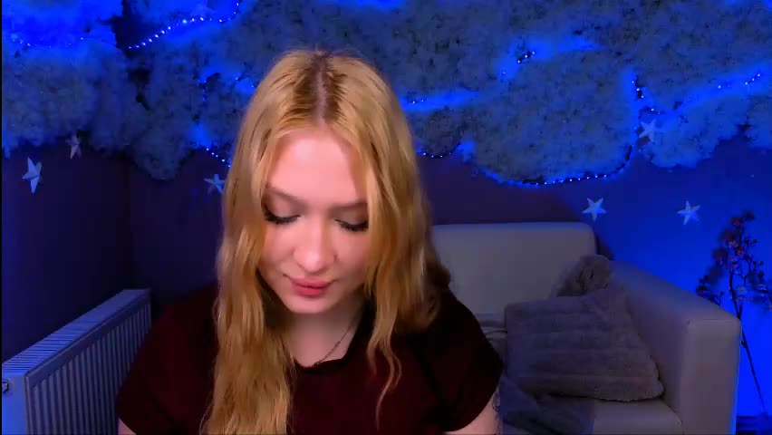 playful_sophie Приват Записи 2026-04-21