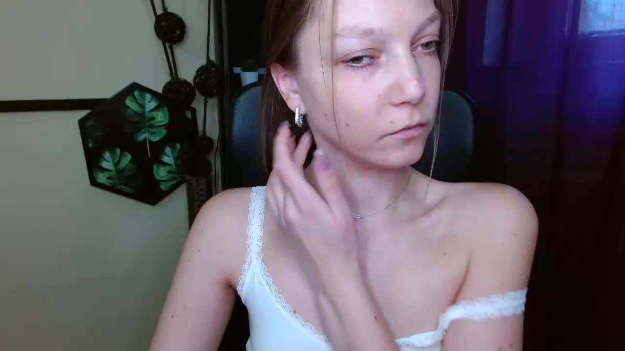 EmillyExtasy Приват Записи 2026-04-22