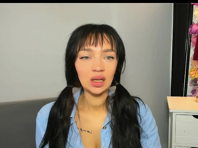 WildOlivia Приват Записи 2026-04-22