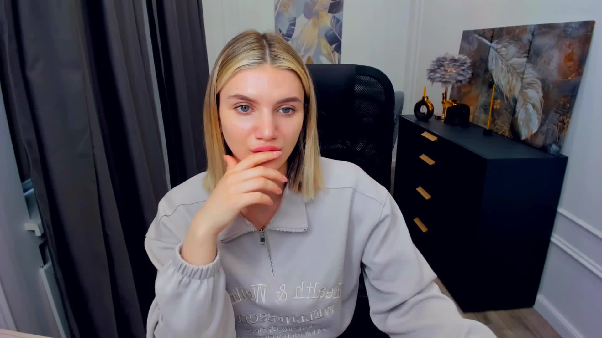 SelenaMoonlight Приват Записи 2026-04-22