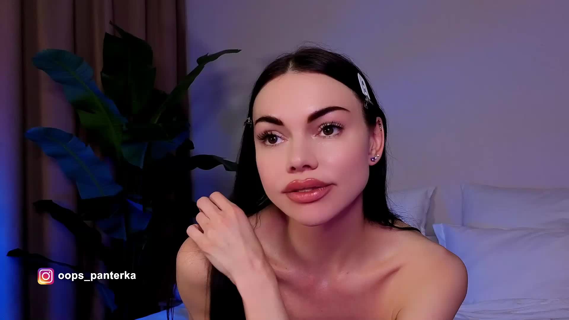 Amyleeplayss Приват Записи 2026-04-22