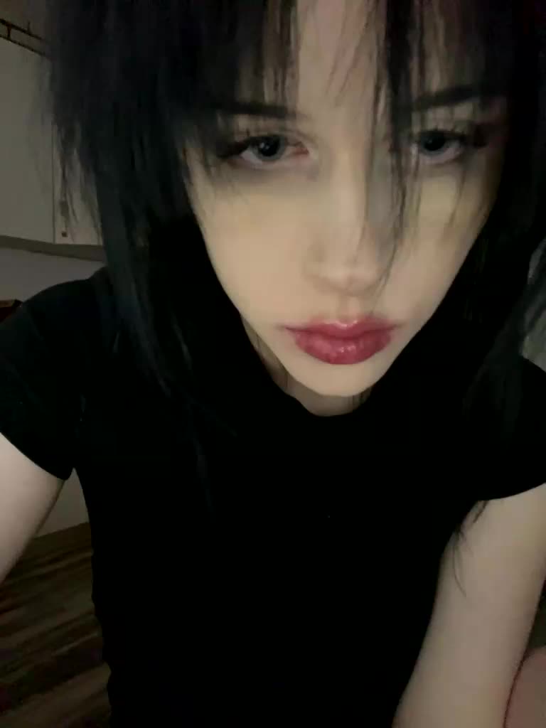 emogirl Приват Записи 2026-04-22