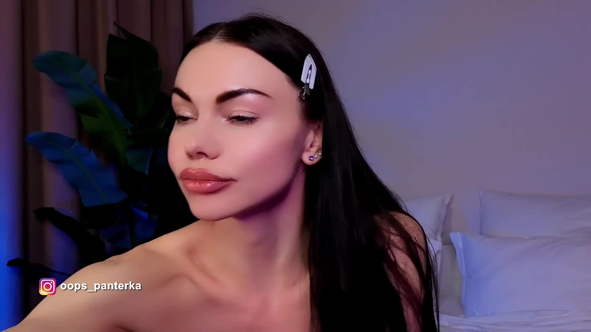 Amyleeplayss Приват Записи 2026-04-22