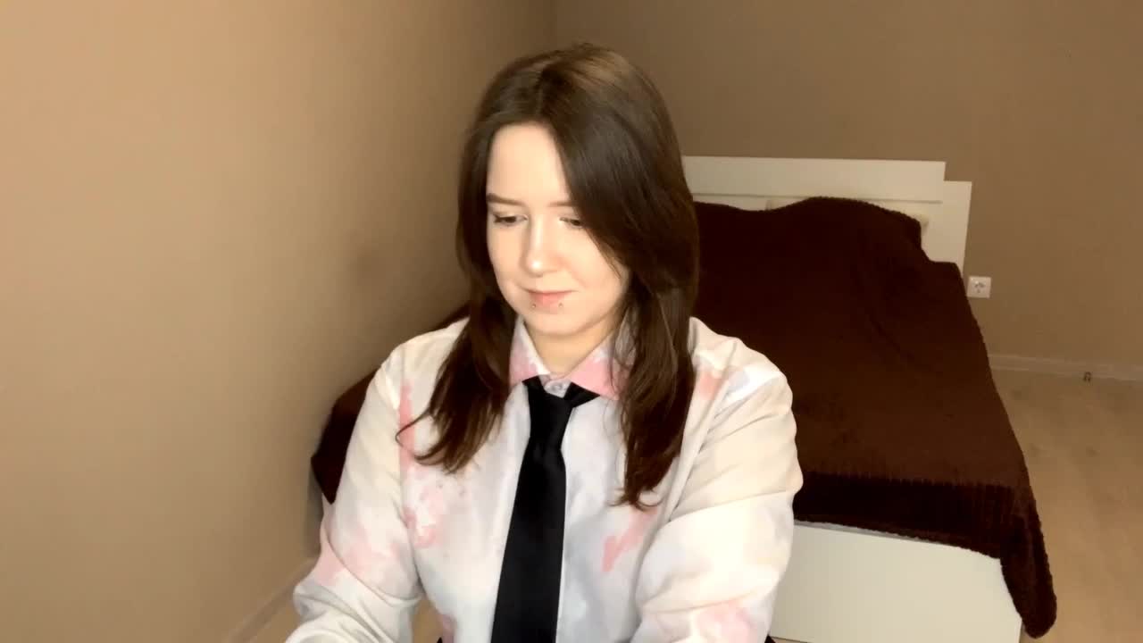 BernettaEichert Приват Записи 2026-04-22