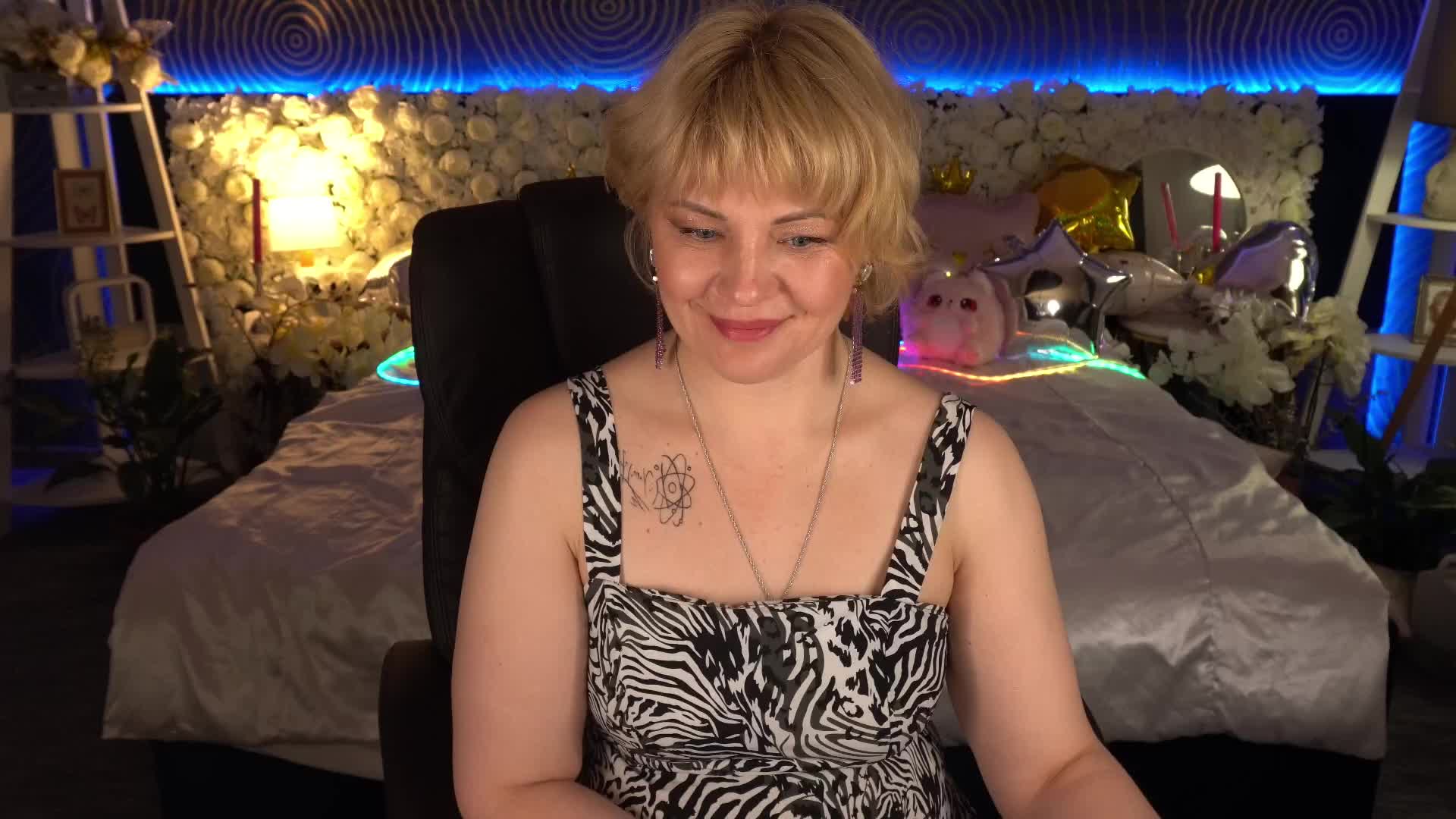 AmiraNight Приват Записи 2026-04-23