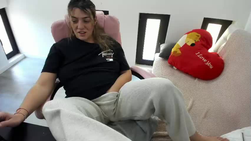 dyanakaylin Приват Записи 2026-04-23