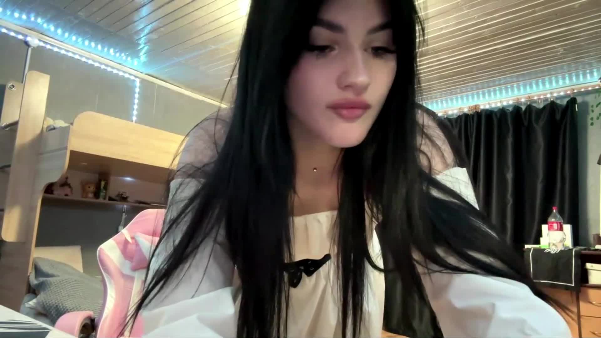 TressaKeliipio Приват Записи 2026-04-23