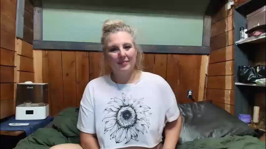 littlelisa1 Приват Записи 2026-04-23