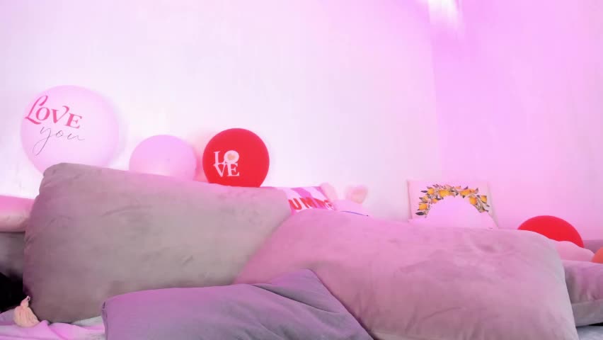 kimkardassiann Приват Записи 2026-04-23