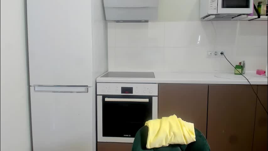 melodyhewit Приват Записи 2026-04-23